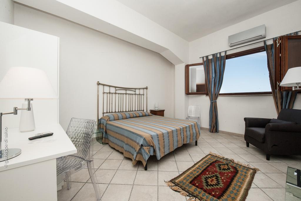 ולדריצ'ה Casale Belvedere Vista Mare חדר תמונה